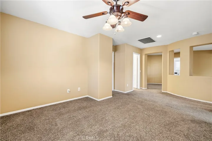 28637 Placerview Trail, Saugus, California 91390