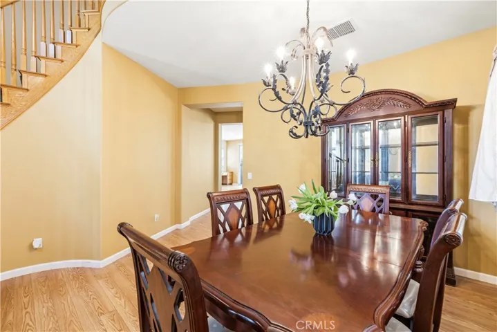 28637 Placerview Trail, Saugus, California 91390