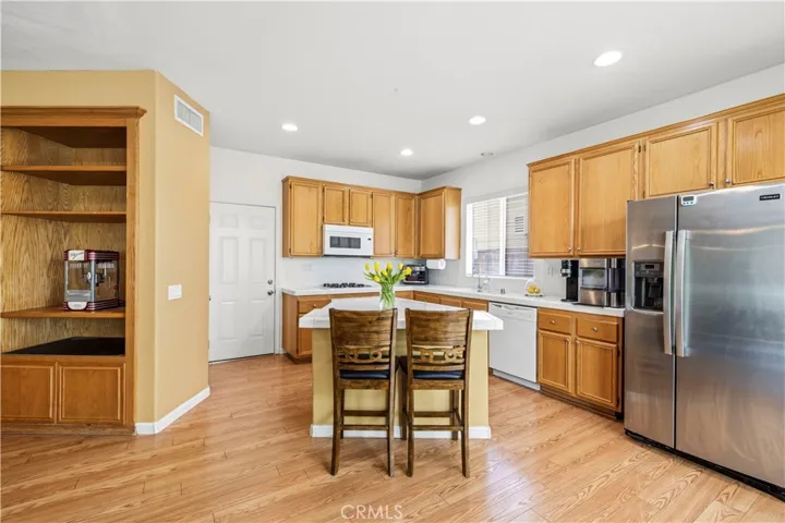 28637 Placerview Trail, Saugus, California 91390