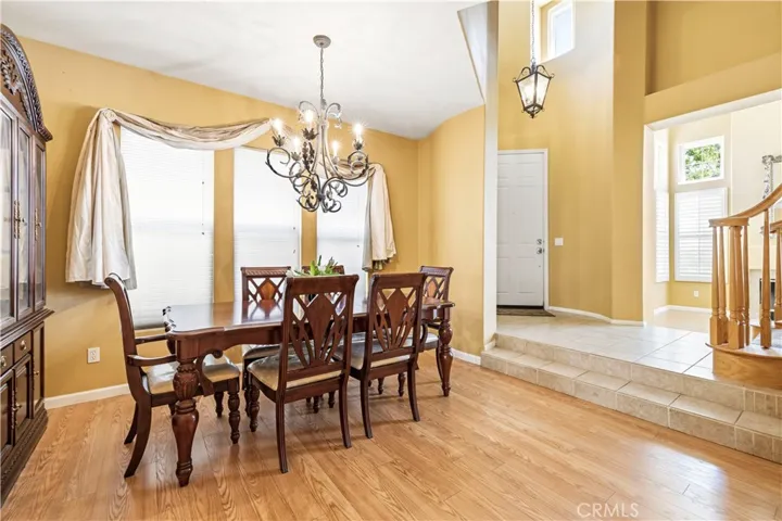 28637 Placerview Trail, Saugus, California 91390