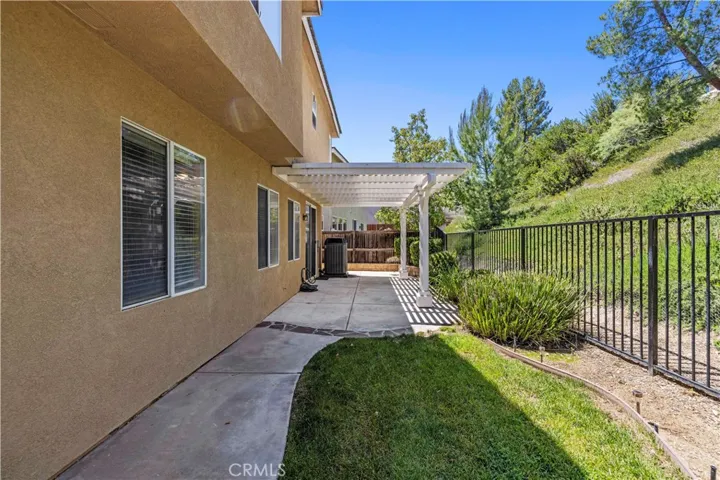 28637 Placerview Trail, Saugus, California 91390