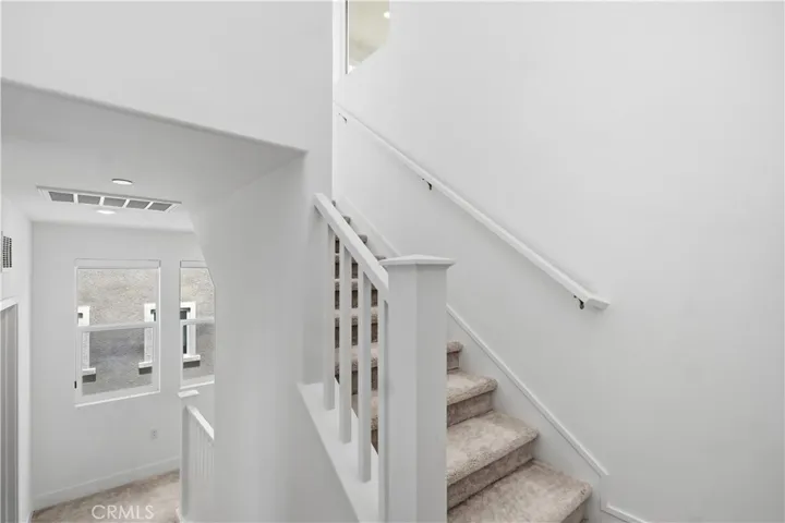 208 Yerba, Irvine, California 92618