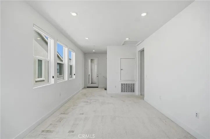 208 Yerba, Irvine, California 92618