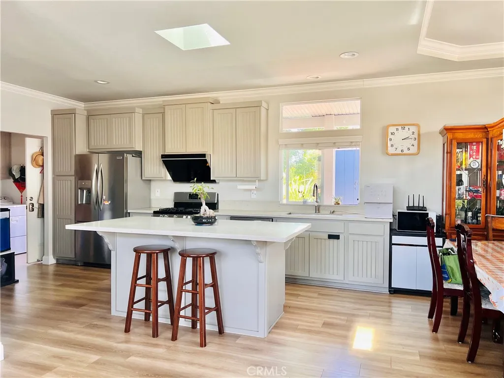 Kitchen - view 2