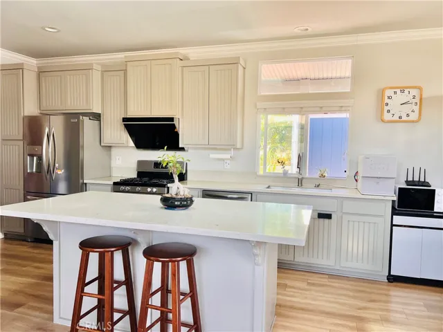 Kitchen - view 1