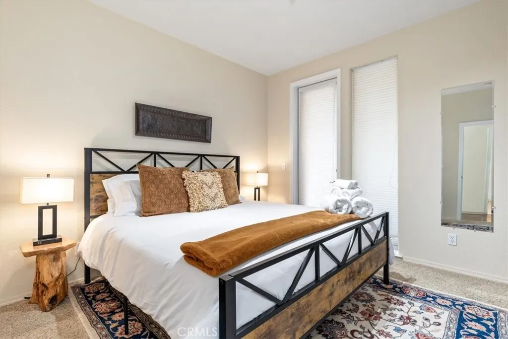 Guest bedroom