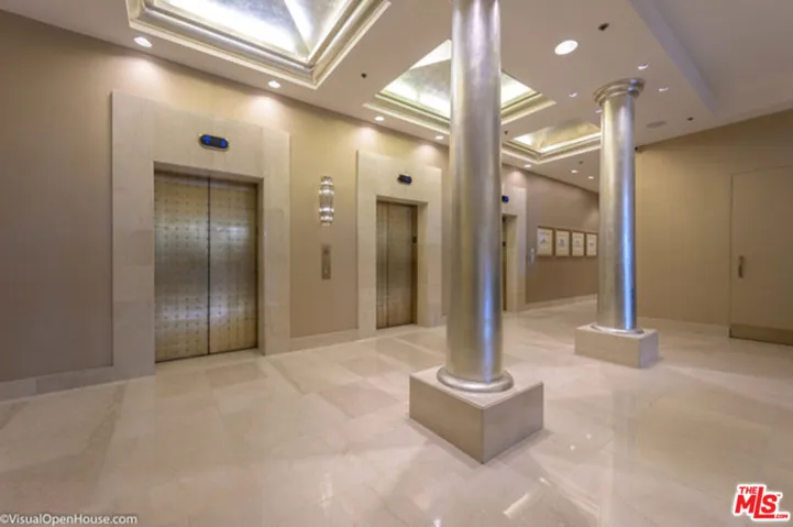 10724 Wilshire Boulevard 809, Los Angeles, California 90024
