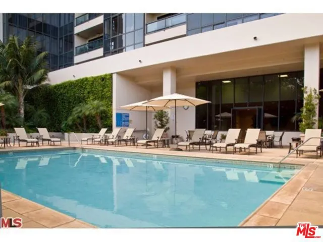 10724 Wilshire Boulevard 809, Los Angeles, California 90024