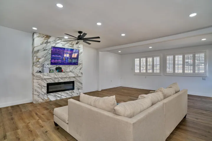 73300 Paradise Ave Desert Hot-large-040-