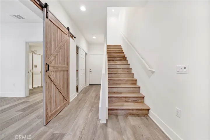 1658 Topanga, Costa Mesa, California 92627