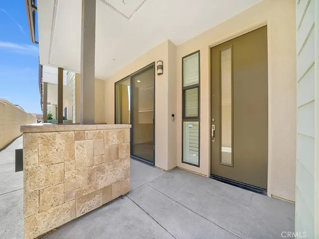 1658 Topanga, Costa Mesa, California 92627