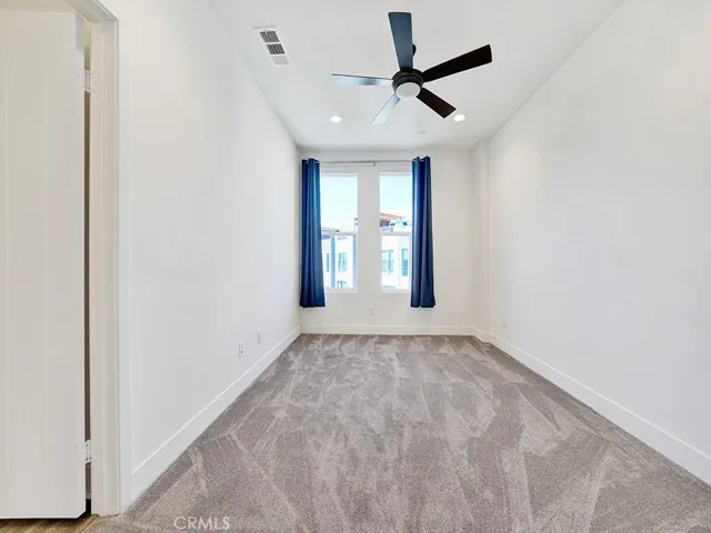 1658 Topanga, Costa Mesa, California 92627