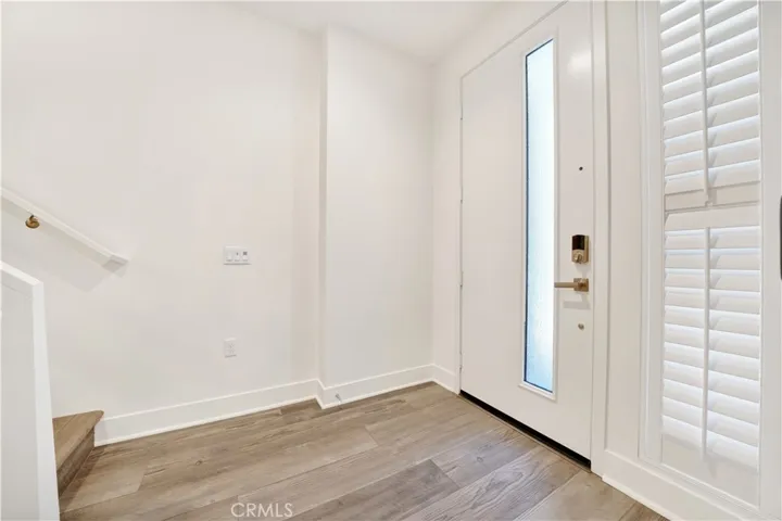1658 Topanga, Costa Mesa, California 92627