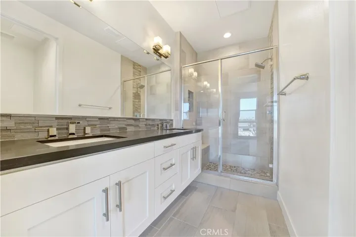 1658 Topanga, Costa Mesa, California 92627