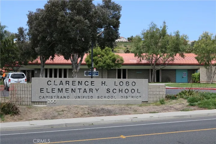 Lobo Elementary is located in Rancho San Clemente.