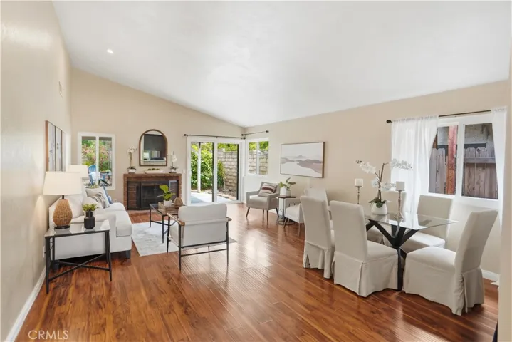 27638 Cherry Creek, Valencia, California 91354