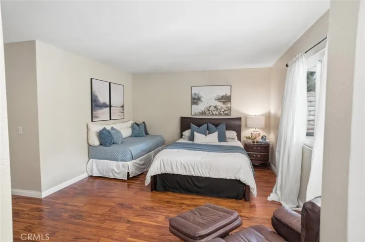 27638 Cherry Creek, Valencia, California 91354
