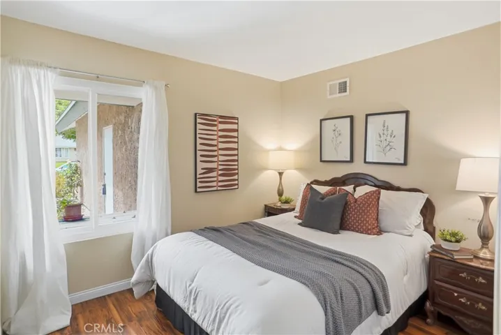 27638 Cherry Creek, Valencia, California 91354