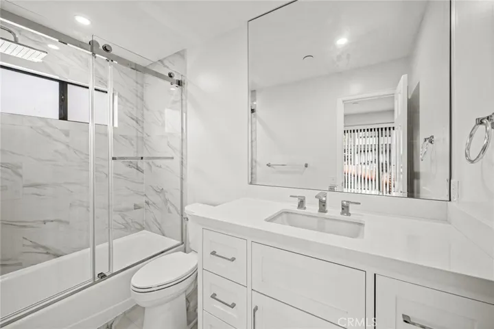 Beautifully updated bathroom