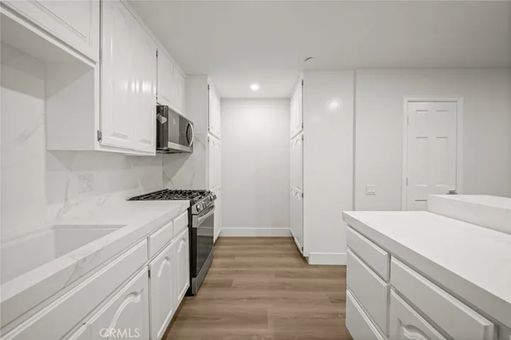 17200 Newhope 31, Fountain Valley, California 92708