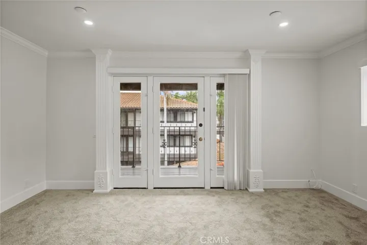 3rd floor private entry Unit B