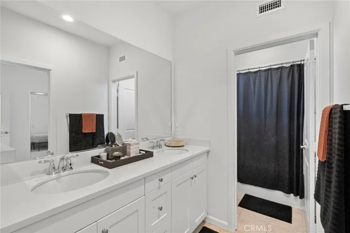 Jack & Jill Bathroom