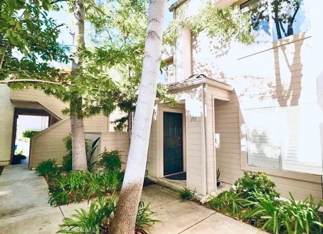 197 Via Colinas, Thousand Oaks, California 91362