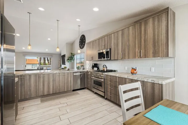 23-web-or-mls-LFTorrey_OPMG_0925_023
