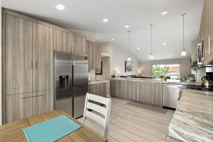 24-web-or-mls-LFTorrey_OPMG_0925_024
