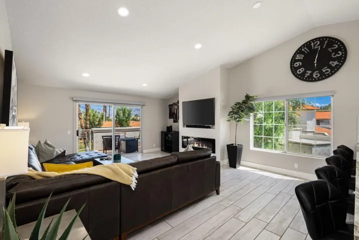 26-web-or-mls-LFTorrey_OPMG_0925_026