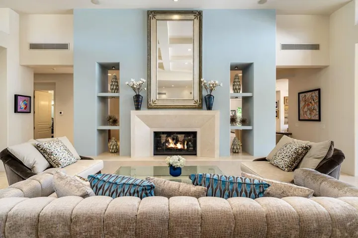 Two-way Fireplace