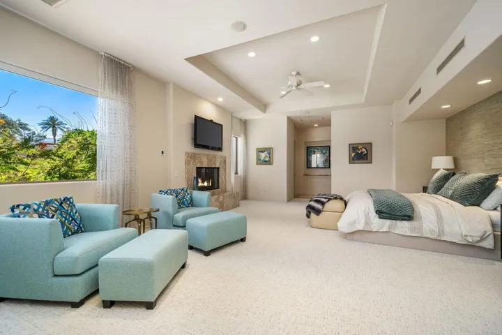 Primary Sitting Area