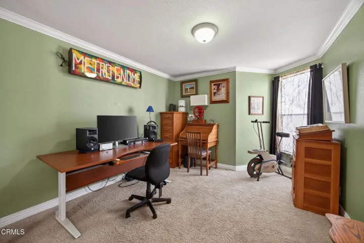 18-web-or-mls-Upmarket Media-1230Tiv076