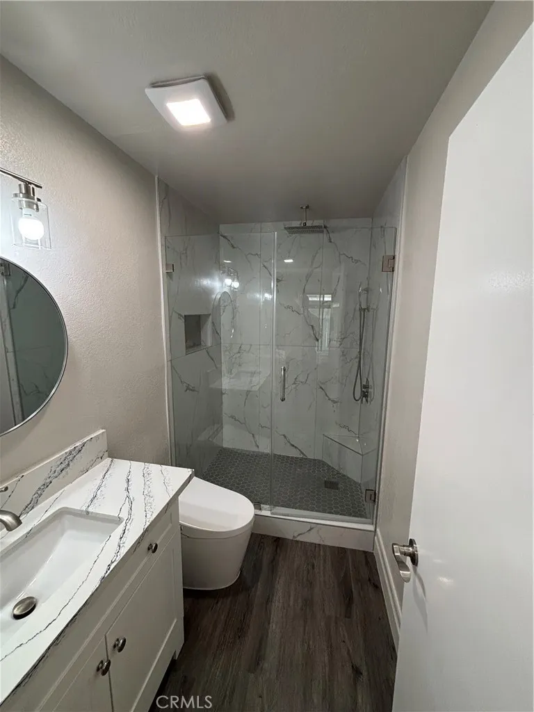 Primary Room Walk-in Shower