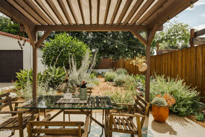 10166 Silverton Tujunga Listed by Robbyn