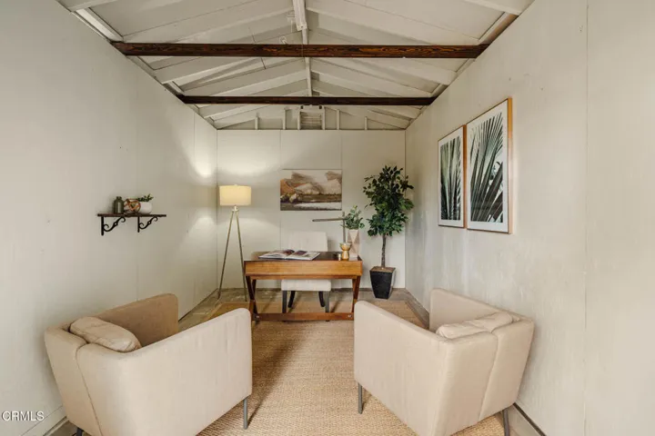 10166 Silverton Tujunga Listed by Robbyn