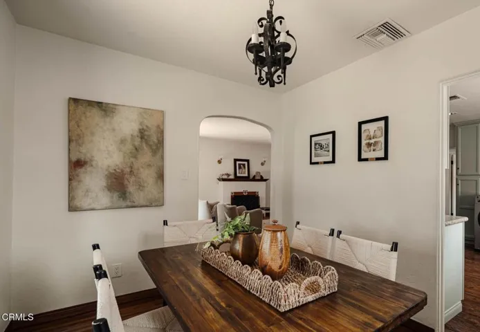 10166 Silverton Tujunga Listed by Robbyn