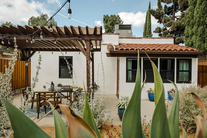 10166 Silverton Tujunga Listed by Robbyn