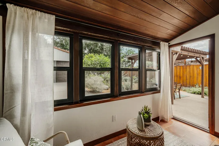 10166 Silverton Tujunga Listed by Robbyn