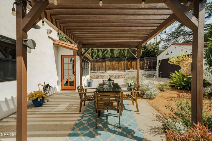 10166 Silverton Tujunga Listed by Robbyn