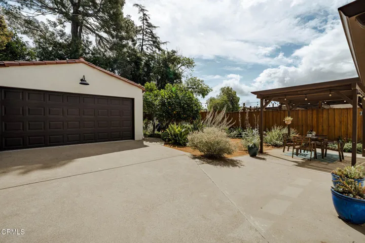 10166 Silverton Tujunga Listed by Robbyn