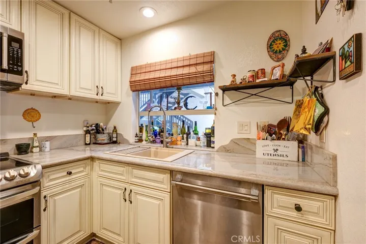 Kitchen window