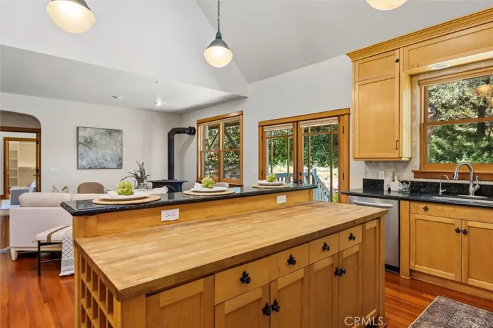 337 Squire Canyon Road, San Luis Obispo, California 93401