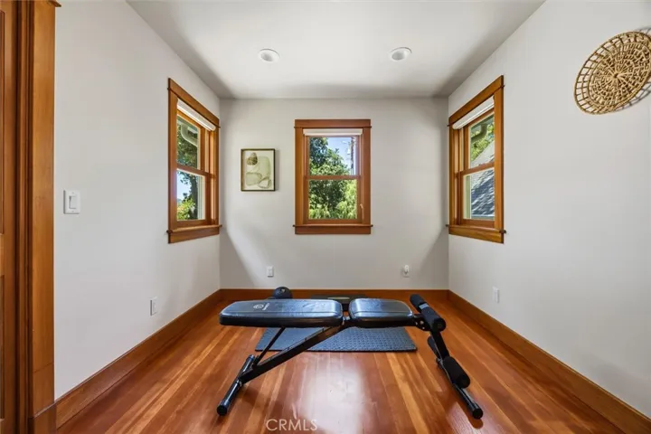 small bedroom 2, perfect for office space or gym!
