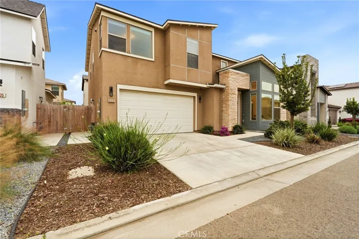 3345 W Florence, Visalia, California 93277