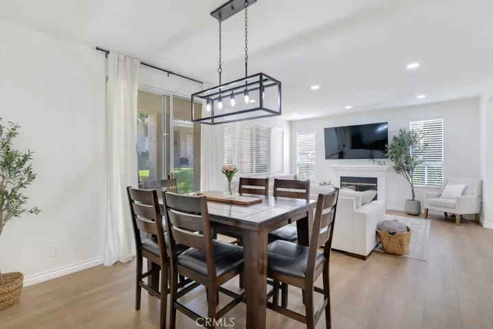 272 Fieldstone Way A, Simi Valley, California 93065