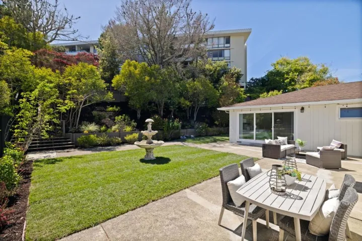 1857 Hunt Drive, Burlingame, California 94010