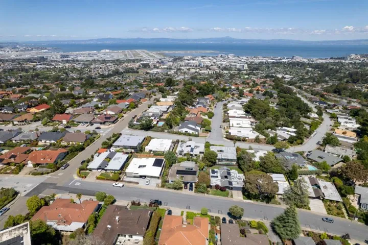 1857 Hunt Drive, Burlingame, California 94010