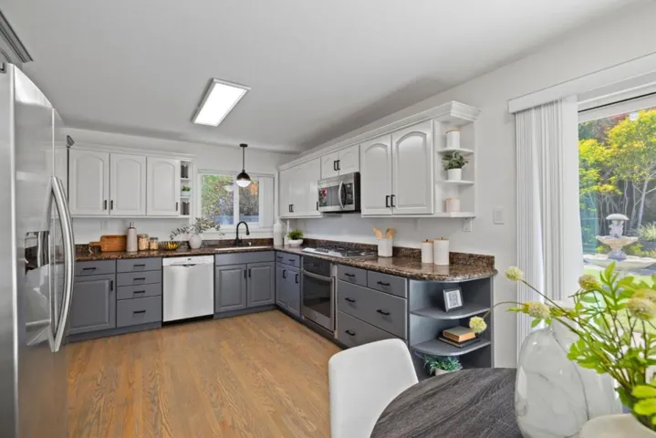 1857 Hunt Drive, Burlingame, California 94010