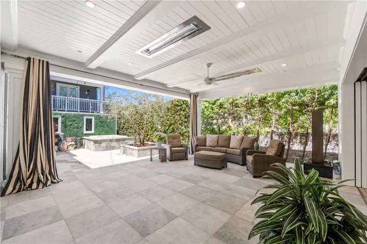 Loggia with heat and fan
